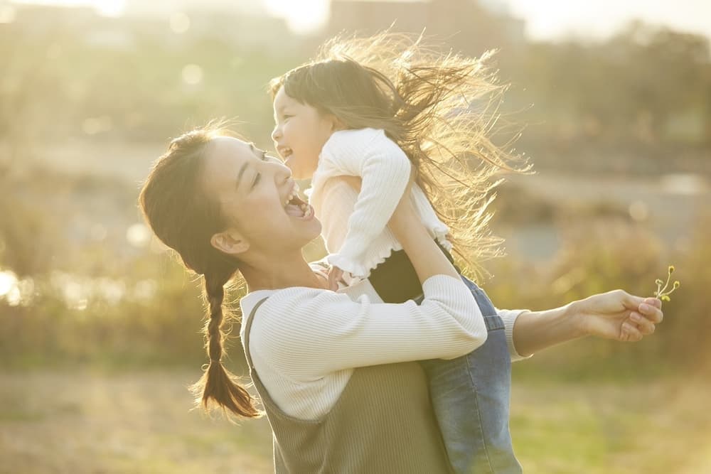 鉄欠乏は親子に継承　子供の鉄不足　子供のメンタルヘルス